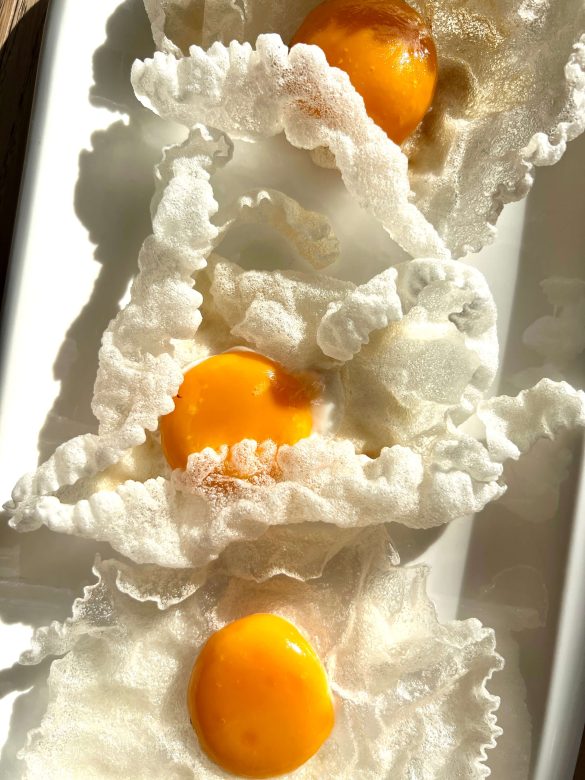 kiausinis ziedas gele